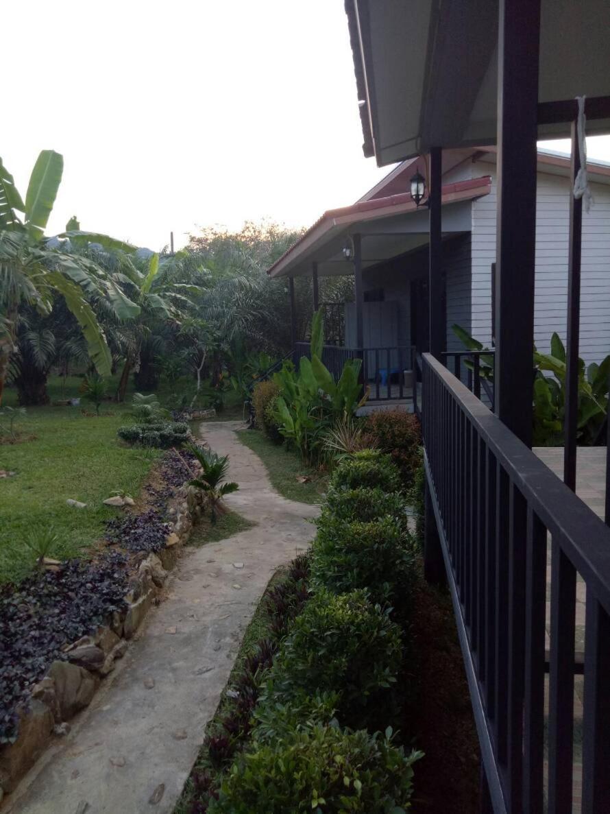 Baan Reenaa Lanta Ko Lanta Exterior foto