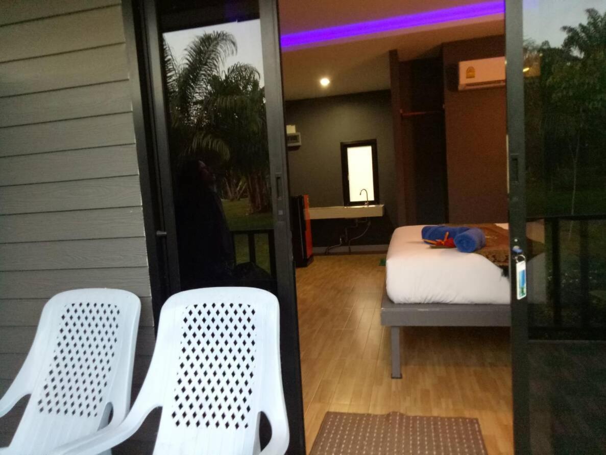 Baan Reenaa Lanta Ko Lanta Exterior foto